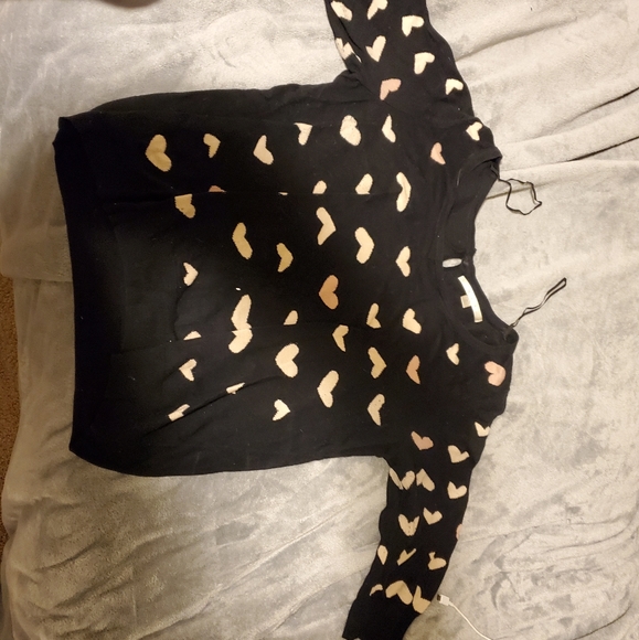 Black sweater with hearts - Picture 1 of 4